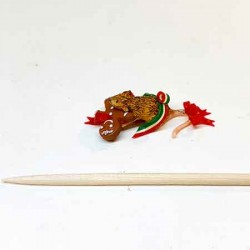 Мышка с пряником и бантиком, кукольная миниатюра 1:12
